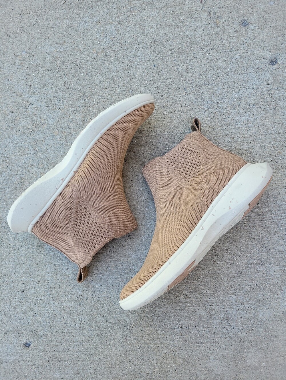 Vivaia Delilah Water-Repellent Sneaker Urban Boot Sliders in Nutmeg 38 US 7